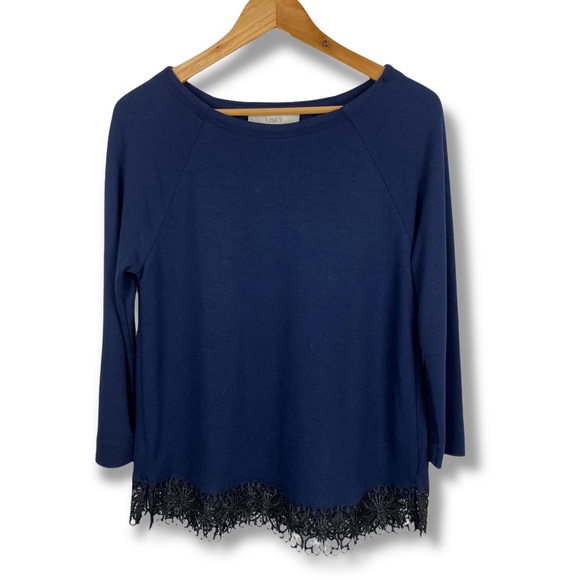 LOFT Tops - Loft Navy 3/4 Sleeve Black Lace Hem Knit Stretchy Blouse S Blue
